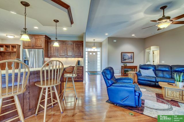 12647 S 80 Street, Papillion, NE 68046