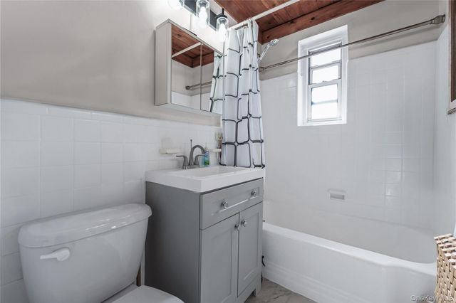 204-12 35th Avenue 254, Bayside, NY 11361