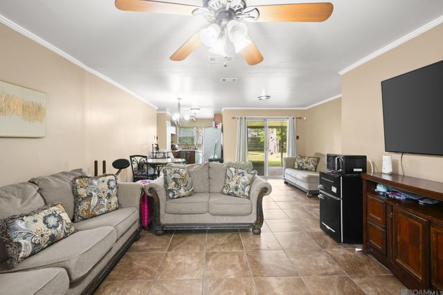3328 Courtland Dr, Baton Rouge, LA 70814