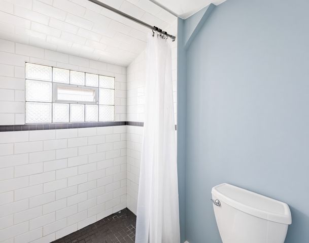 5935 W Patterson Avenue 2, Chicago, IL 60634