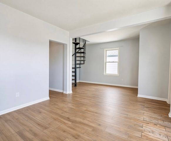 5935 W Patterson Avenue 2, Chicago, IL 60634