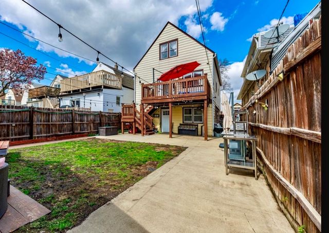 5935 W Patterson Avenue 2, Chicago, IL 60634