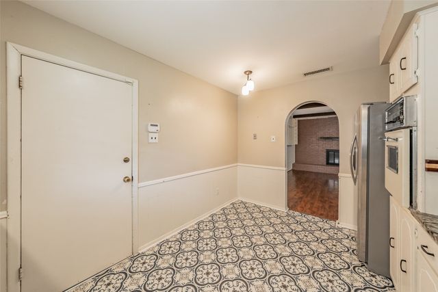 733 Bluebonnet Drive, Hurst, TX 76053
