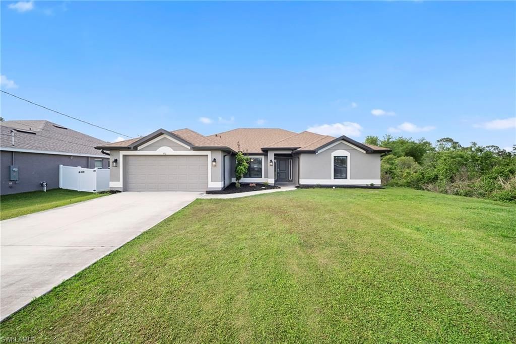 490 windermere DR, LEHIGH ACRES, FL 33972 — exterior