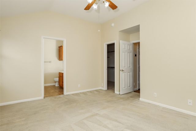 1561 Kenneys WAY, Round Rock, TX 78665