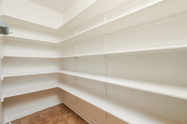 1561 Kenneys WAY, Round Rock, TX 78665