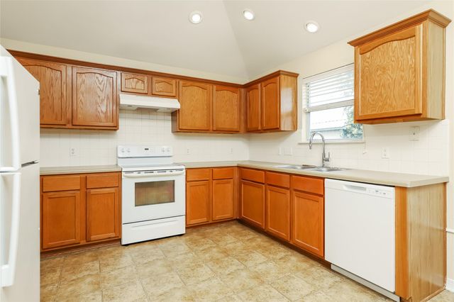 1561 Kenneys WAY, Round Rock, TX 78665
