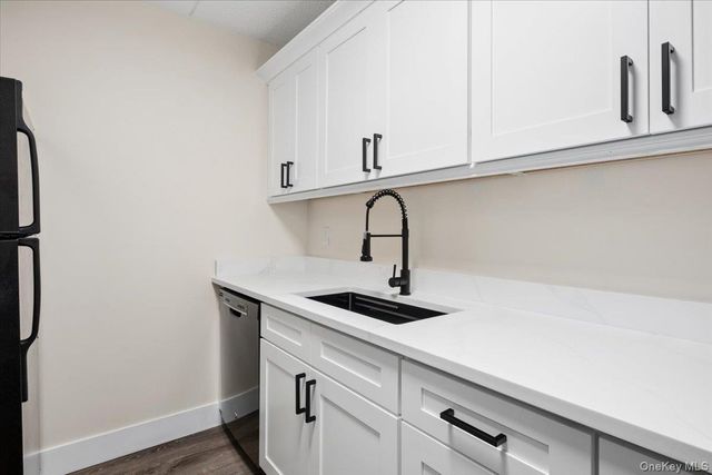 1116 Warburton Avenue 2J, Yonkers, NY 10701