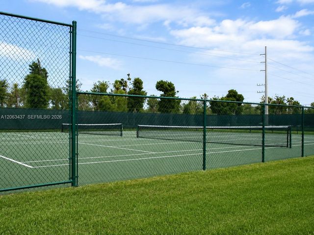 1239 SW 46th Ave 904, Pompano Beach, FL 33069