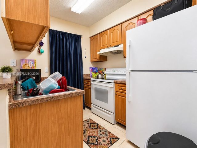 1239 SW 46th Ave 904, Pompano Beach, FL 33069