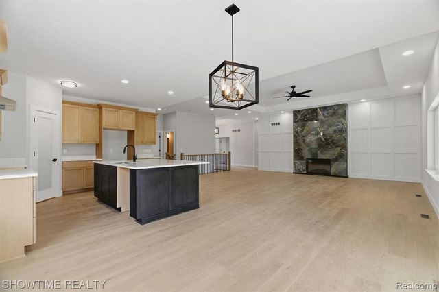 68125 Lake Angela Drive, Richmond, MI 48062
