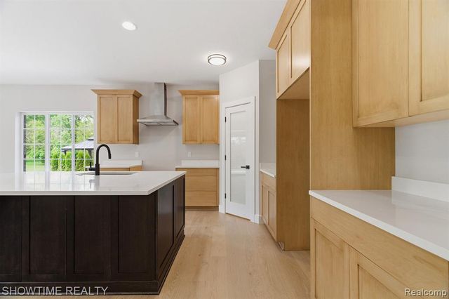 68125 Lake Angela Drive, Richmond, MI 48062