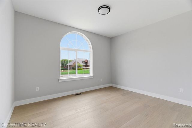 68125 Lake Angela Drive, Richmond, MI 48062
