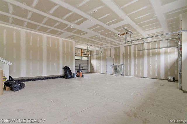 68125 Lake Angela Drive, Richmond, MI 48062