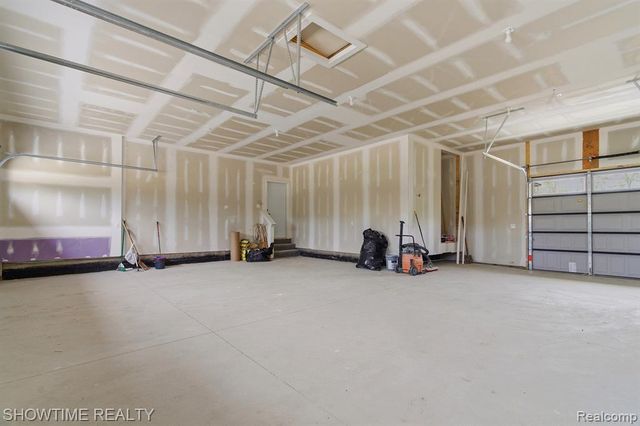 68125 Lake Angela Drive, Richmond, MI 48062