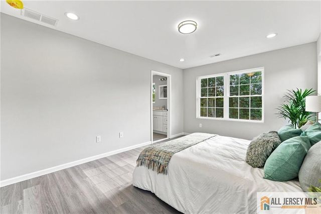 146 Hillside Avenue, Piscataway, NJ 08854