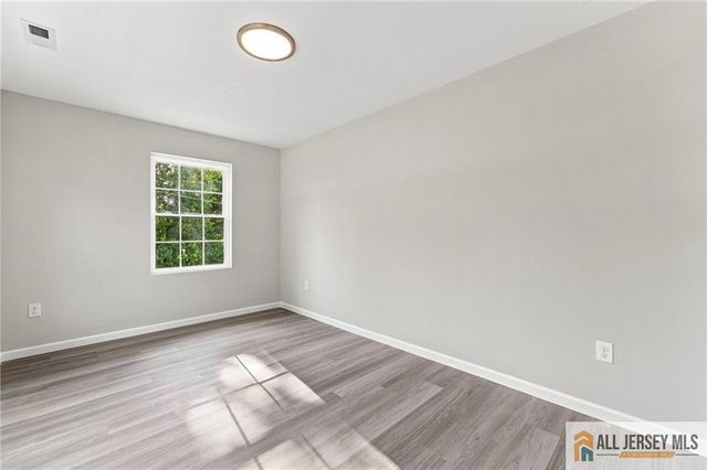 146 Hillside Avenue, Piscataway, NJ 08854