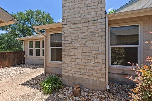 6409 Paintbrush HOLW, Austin, TX 78750