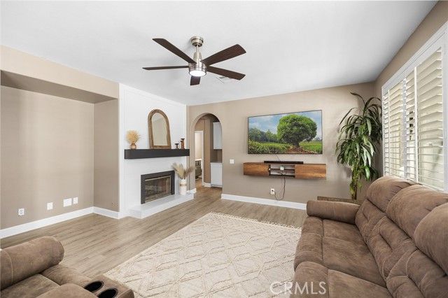 33713 Pebble Brook Circle, Temecula, CA 92592