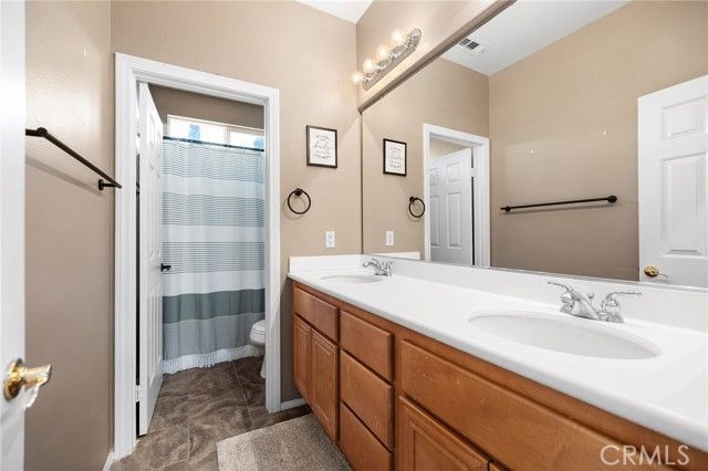 33713 Pebble Brook Circle, Temecula, CA 92592