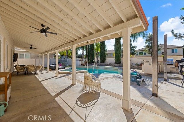 33713 Pebble Brook Circle, Temecula, CA 92592