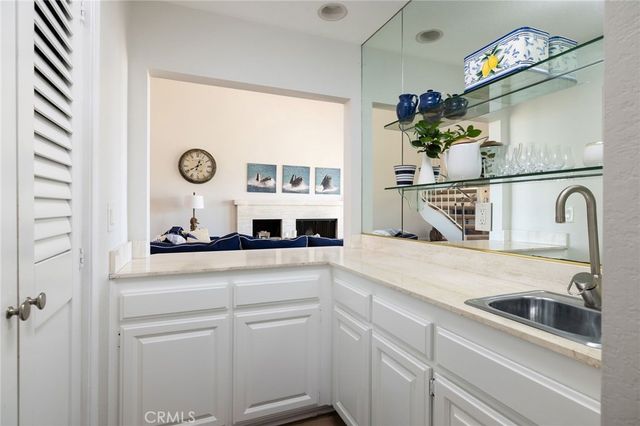 27 Los Monteros Drive, Dana Point, CA 92629