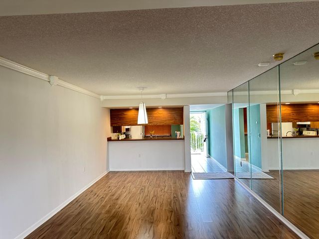 3511 Village Boulevard 205, West Palm Beach, FL 33409