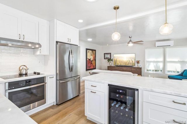 8653 Washington Ave, La Mesa, CA 91942
