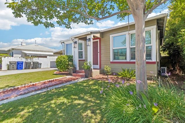 8653 Washington Ave, La Mesa, CA 91942