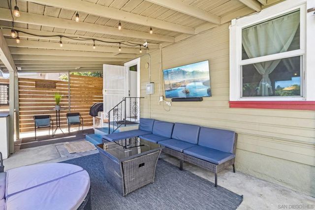 8653 Washington Ave, La Mesa, CA 91942