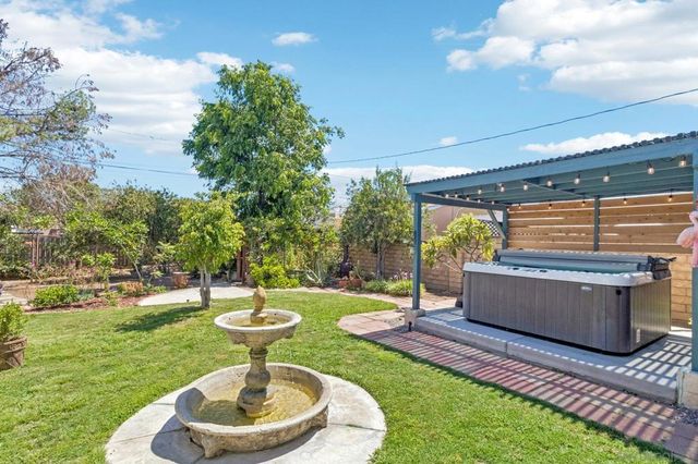 8653 Washington Ave, La Mesa, CA 91942