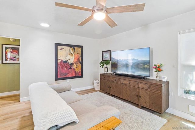 8653 Washington Ave, La Mesa, CA 91942