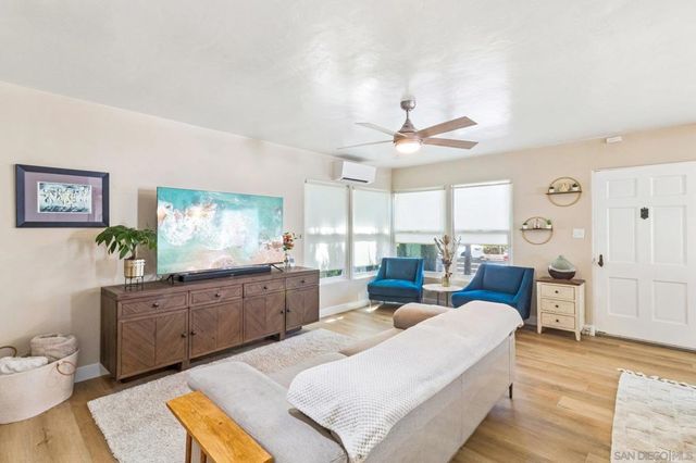 8653 Washington Ave, La Mesa, CA 91942