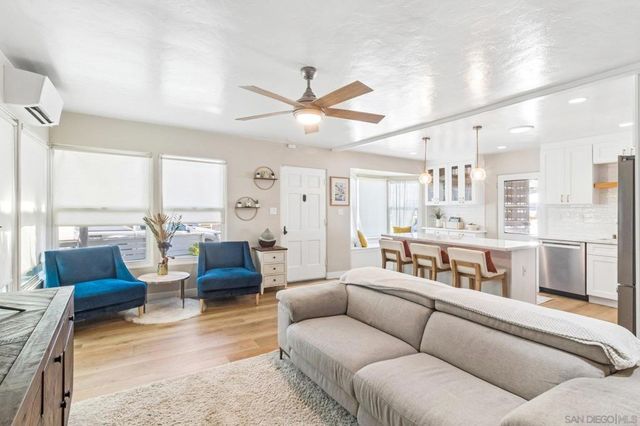 8653 Washington Ave, La Mesa, CA 91942