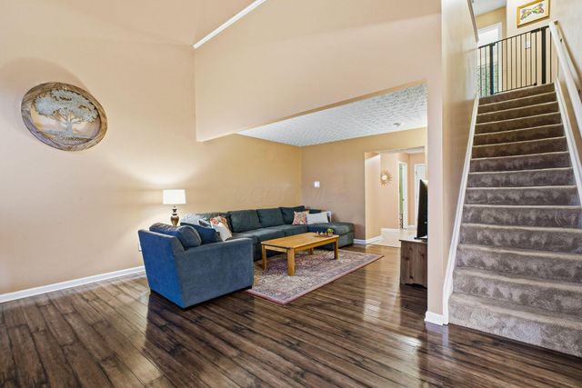 2172 Balais Court, Grove City, OH 43123