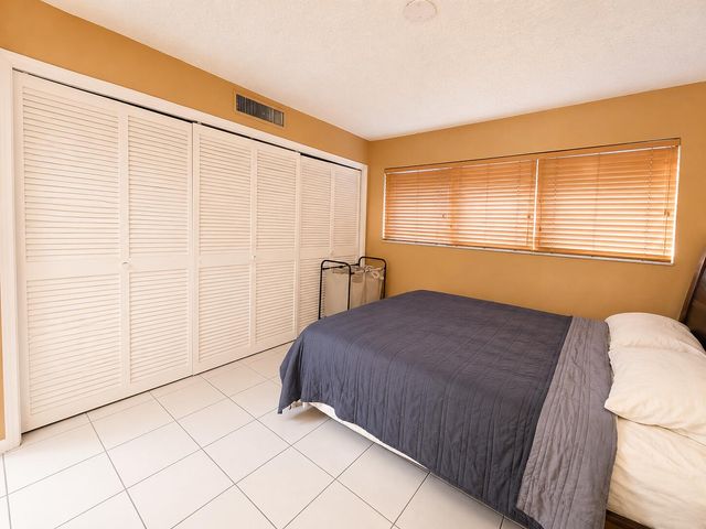 5203 NE 24th Terrace B108, Fort Lauderdale, FL 33308