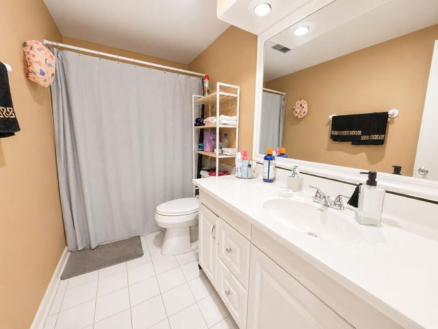 5203 NE 24th Terrace B108, Fort Lauderdale, FL 33308