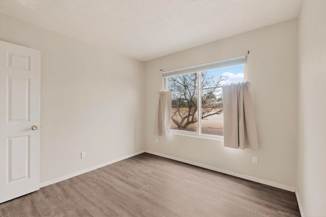 2822 Calle de Oriente, Santa Fe, NM 87507