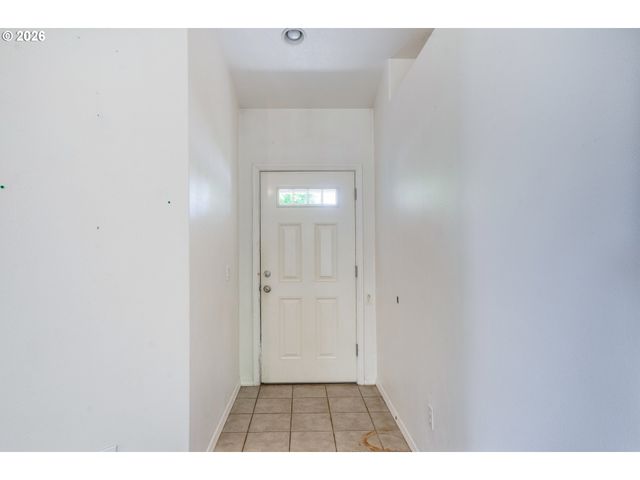 87564 TREK Dr, Veneta, OR 97487