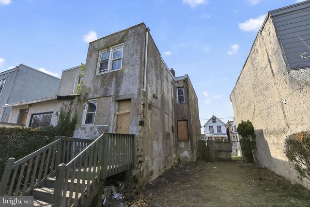 136 N 25TH ST, Camden, NJ 08105