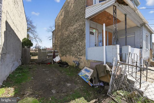 136 N 25TH ST, Camden, NJ 08105