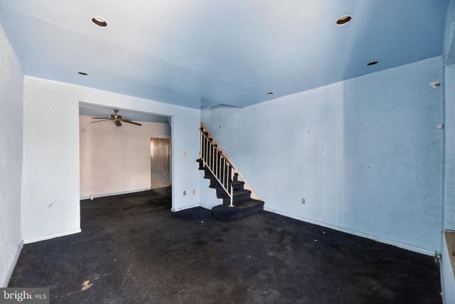 136 N 25TH ST, Camden, NJ 08105