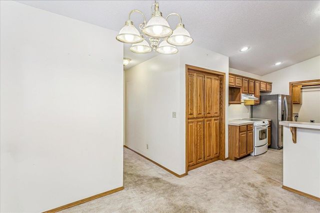 2373 N Lighthouse Cove St, Wichita, KS 67205