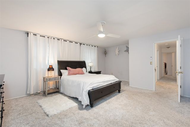 1803 Farmbrook Drive, Troy, MI 48098