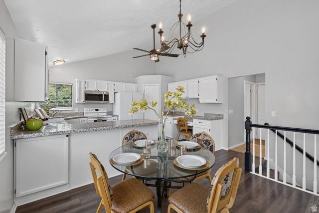 1317 E KNOLLWOOD DR, Sandy, UT 84092