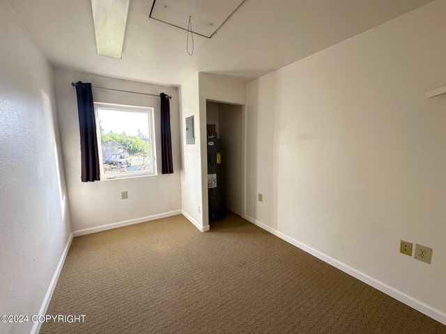 32925 Voznesenka Road, Homer, AK 99603