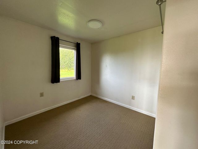 32925 Voznesenka Road, Homer, AK 99603