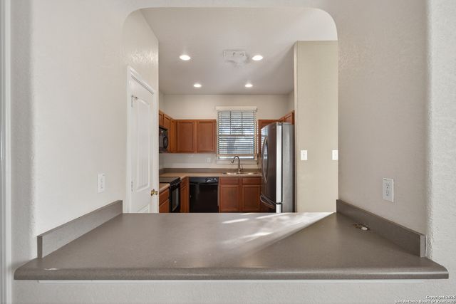 6037 Scenic Links, Schertz, TX 78108