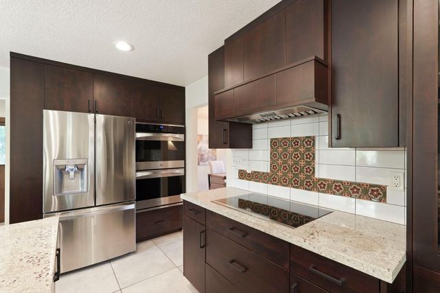 925 Constitution Way, Tracy, CA 95376