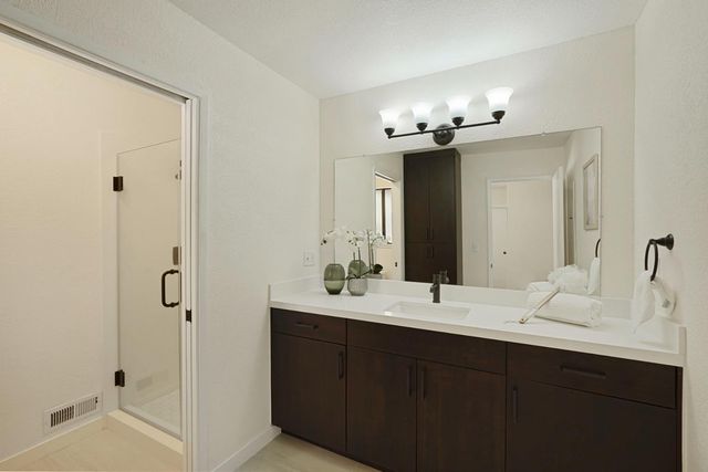 925 Constitution Way, Tracy, CA 95376